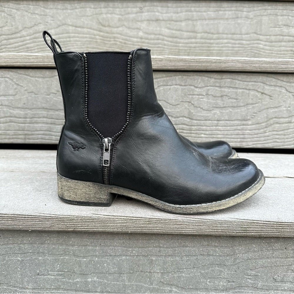 Rocket Dog Black Faux Leather Synthetic Casual Ankle Boots w/ Zipper Elastic